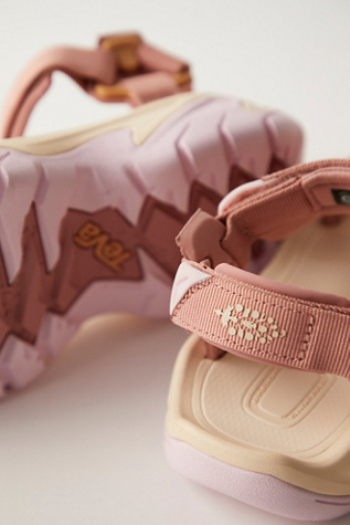 Sandales FP Movement X Teva Terra Fi 5