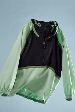 Care FP Like The Wind Colorblock Jacket