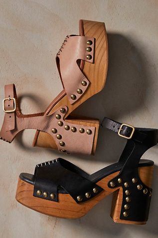 Cecily Clogs by Free People in Black, Size: US 10