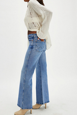 Wrangler Wanderer Mid-Rise Flare Jeans