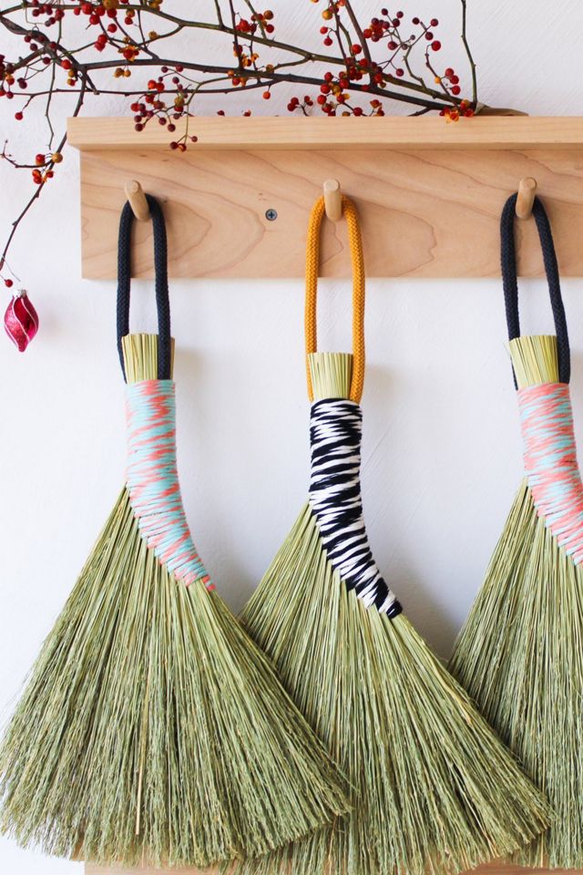 Sunhouse Craft Dual Tone Recycled Broom #2