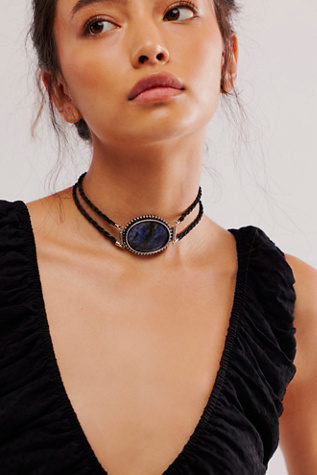 Jonah Choker at Free People in Blue Watermelon Stone