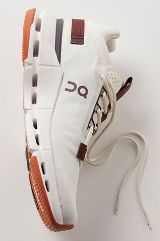 On Cloudnova 2 Sneakers
