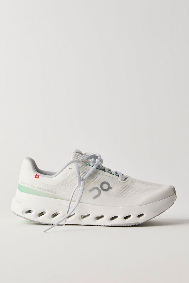 Baskets On Cloudsurfer Next #2