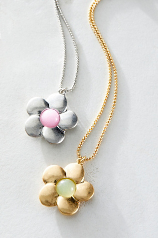 Estella Bloom Necklace