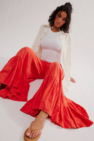 Free People Livin' In It Cotton-linen Pants in Red