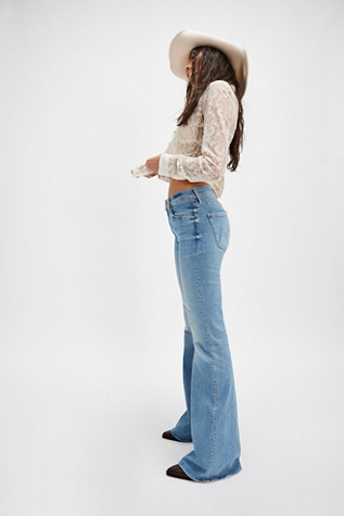 Free People Bonita Mom Jeans in Dream Blue Size 26 online