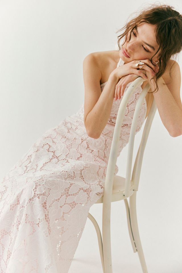 ?$a15-pdp-detail-shot$&fit=