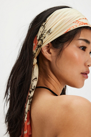 Essential Silky Triangle Bandana