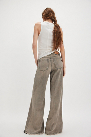 Diesel 1978 D-Akemi Jeans