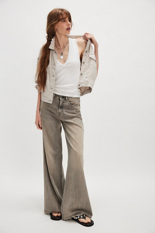 Diesel 1978 D-Akemi Jeans
