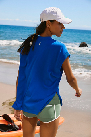 Throw + Go Tee Solid product page