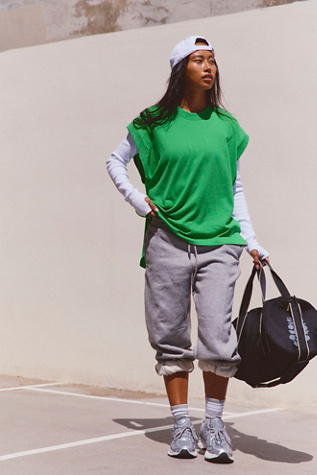 Throw + Go Tee Solid