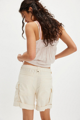 Short Lavé Frankie par Free People en Avoine Du Matin, pour femme taille: XS