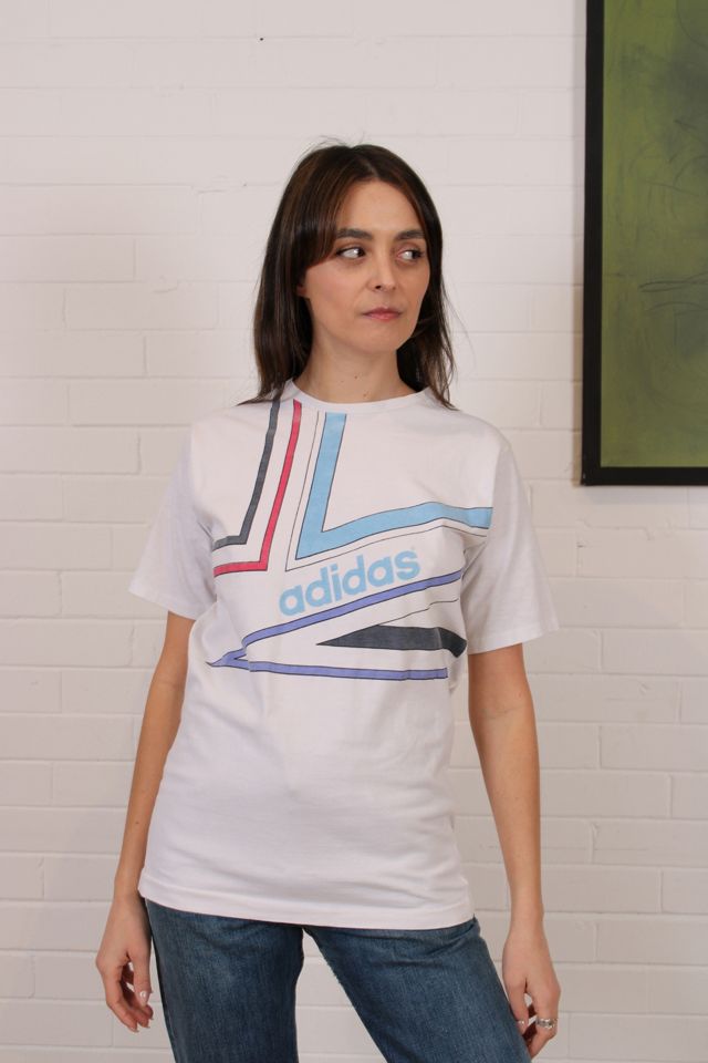 Vintage adidas best sale t shirt women's