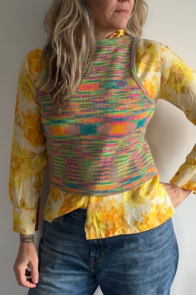 neon-knit-sweater-vest-selected-by-ka-tl-ak-free-people