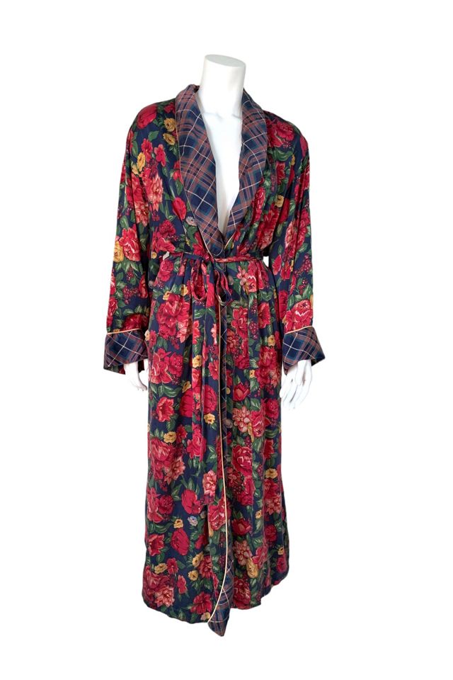 Vintage 1980 Victoria's Secret Gold Label Silk Robe Selected by SharpLilTeeth #2