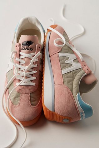 Karhu Mestari Trainers