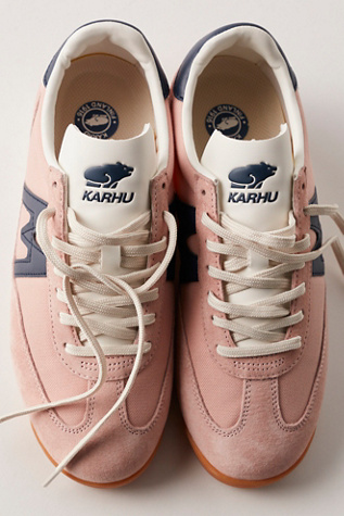 Karhu Mestari Sneakers product page