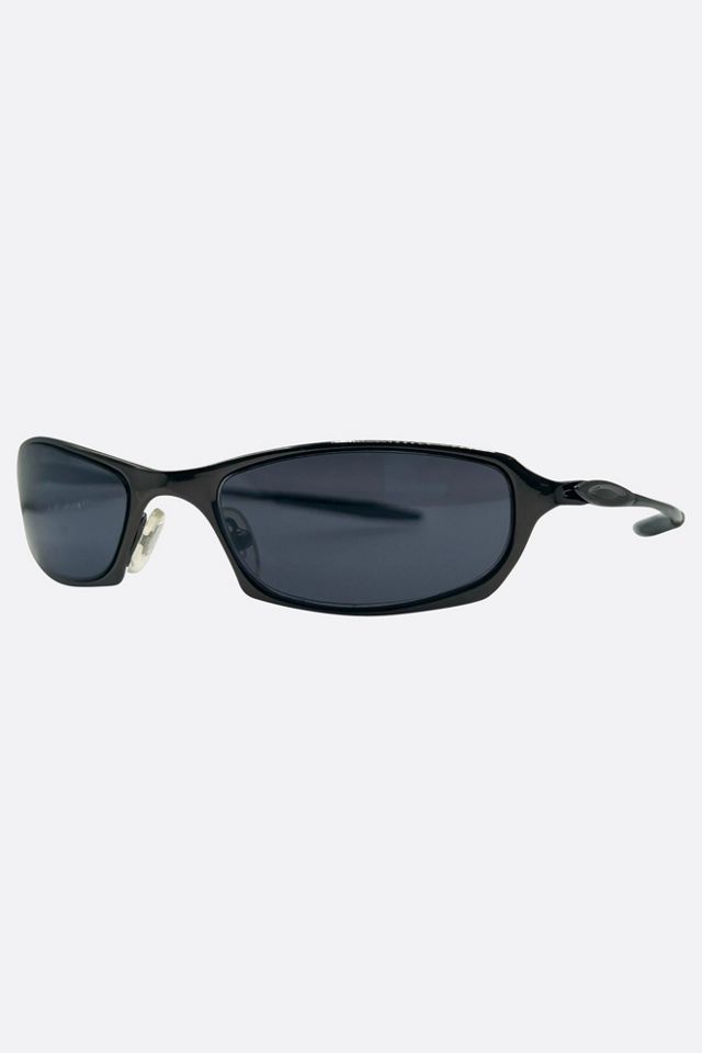 Giant Vintage NYC Sporty 90s Streetwear Sunglasses #1