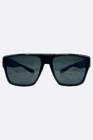 Giant Vintage Highland Park Sunglasses by Giant Vintage Sunglasses at Free People in Black