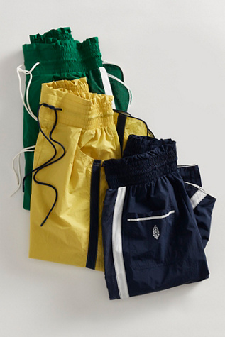 Pantalon Champ Is Here