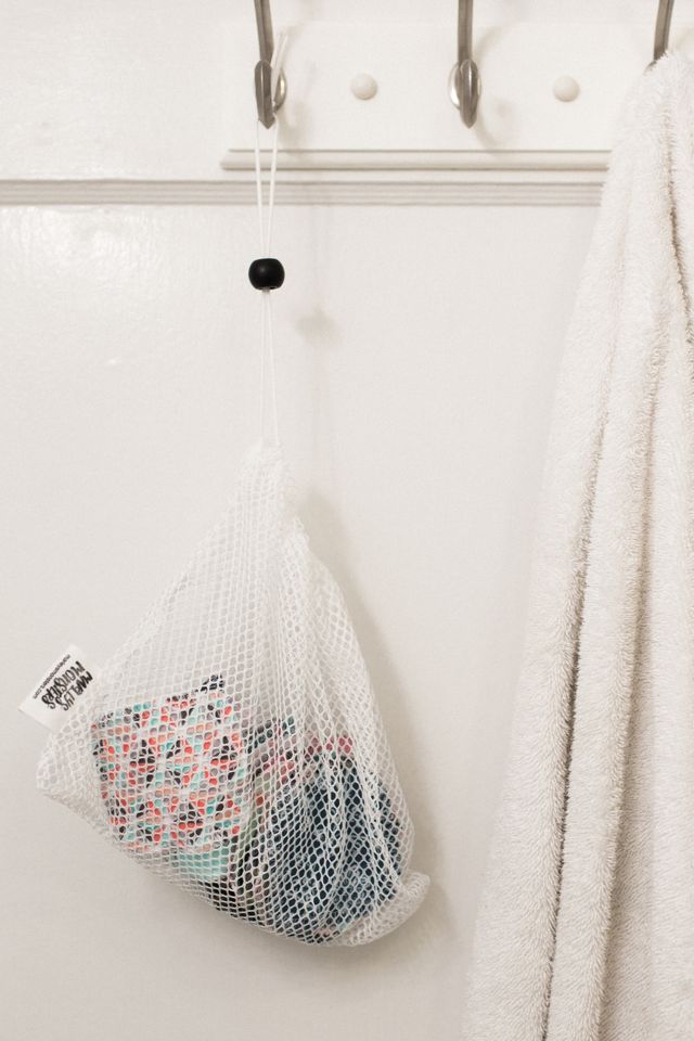 Marley's Monsters Mesh Laundry Bag & Facial Rounds Set - 20 Count #2