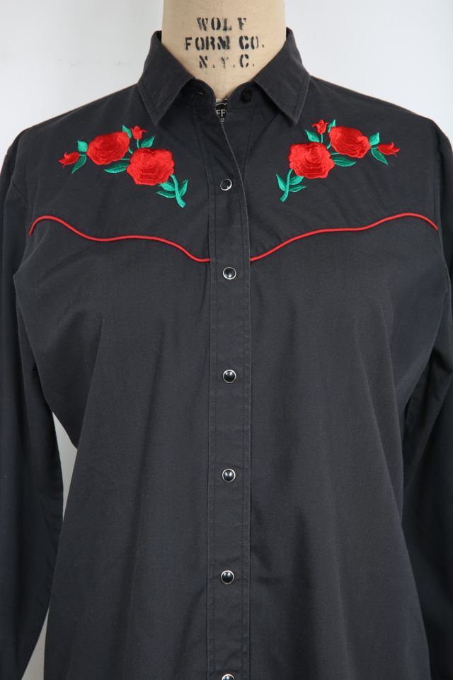 Womens Black Embroidered Western-style Blouse 126685
