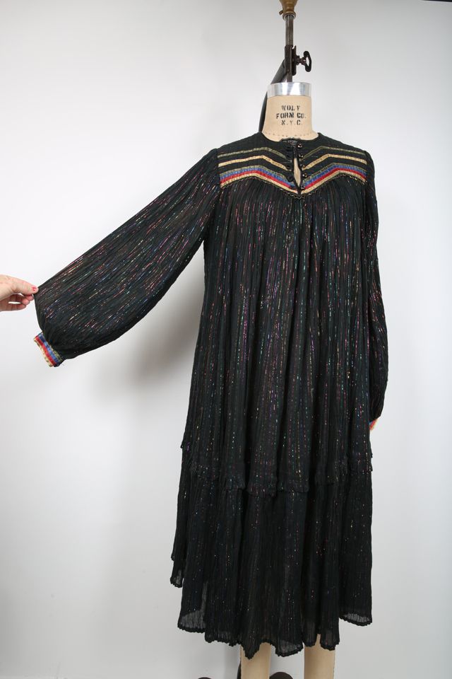 Vintage Metallic Dress, 60s Boho, 70s Disco, Fringe Hem, Lurex, Black and Silver, shops Daymor Couture, Size Medium