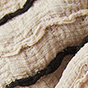 Oatmeal / Black