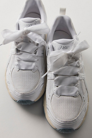 ASICS GEL Nunobiki Sneakers product page