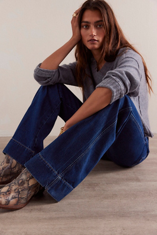 We The Free Winward Bootcut Jeans at Free People in Midnight Rambler, Size: 32 S