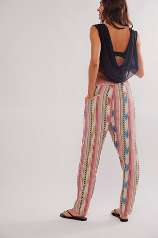 Dr. Collectors Pleated Pull-On Pants