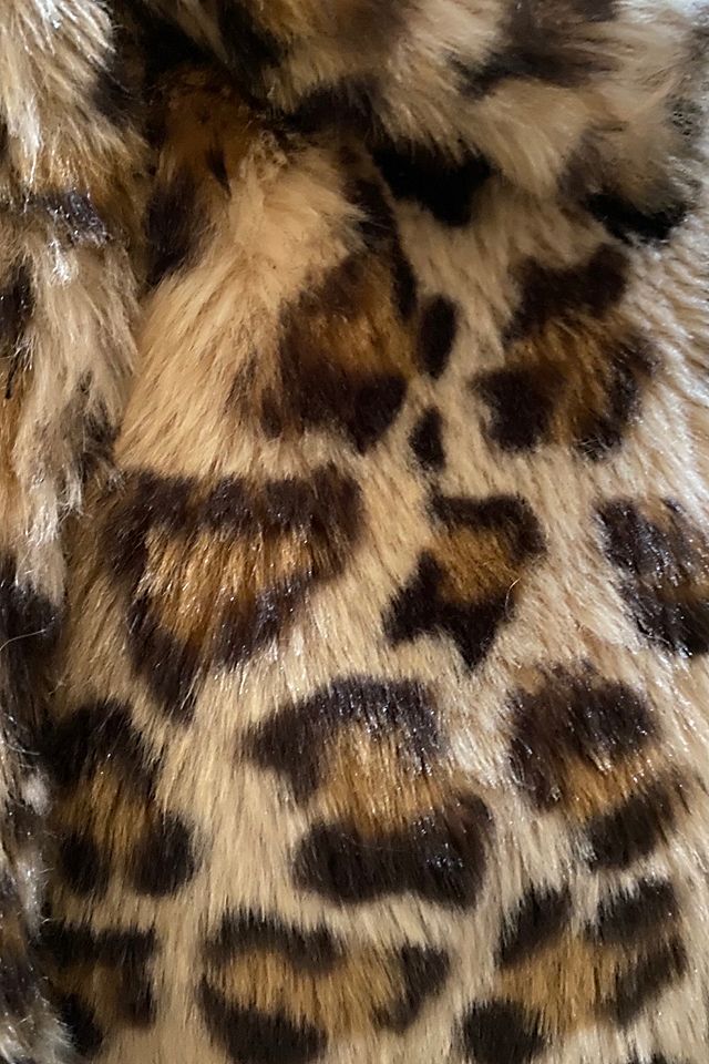1990s Plush Faux Leopard Fur Maxi Coat Selected By Ritual 1990s Plush Faux Leopard Fur Maxi Coat Selected By Ritual