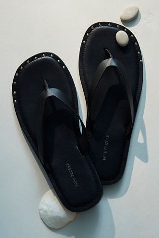 Sona Thong Sandals