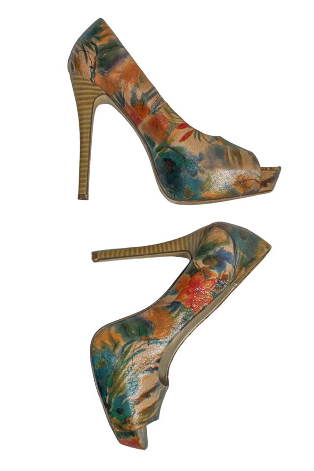 1990s Floral Print Stiletto Heels Selected By Moons + Junes Vintage #1