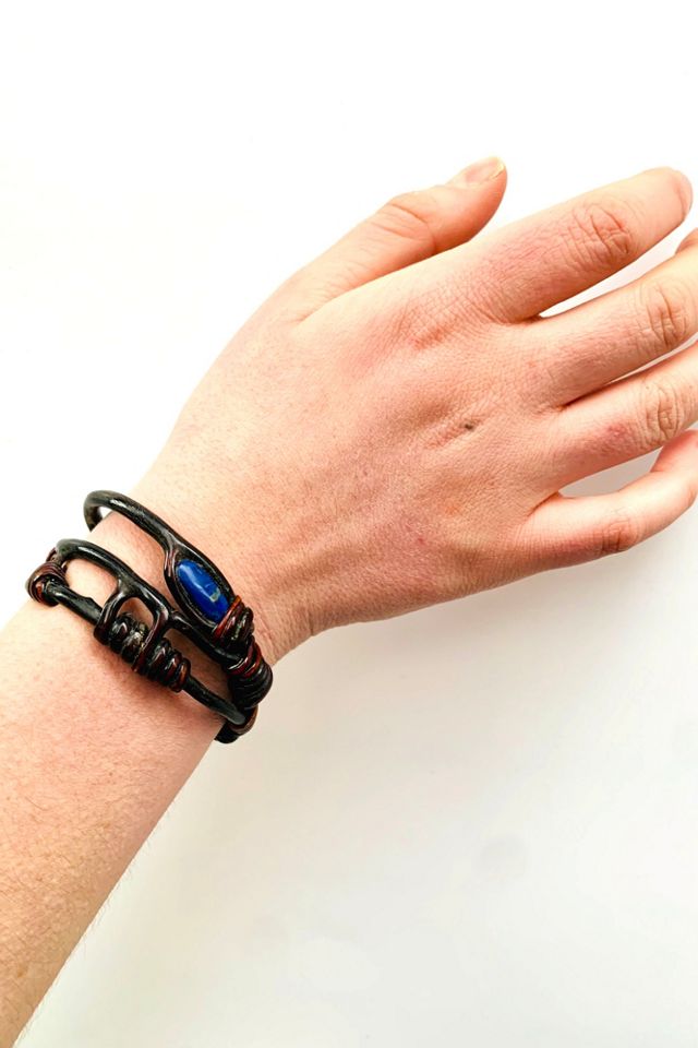 1980’s Black Coral & Lapis Lazuli Cuff Bracelet Selected by Nomad Vintage #1