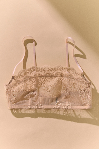 So Fine Scallop Lace Bralette