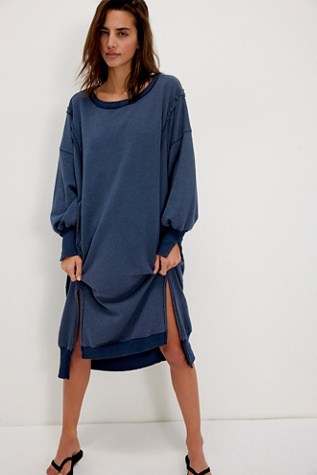 We The Free Camden Maxi Sweatshirt At Free People In Navy, Size: Medium