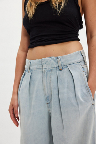 Citizens of Humanity Petra Pleated Denim Trousers