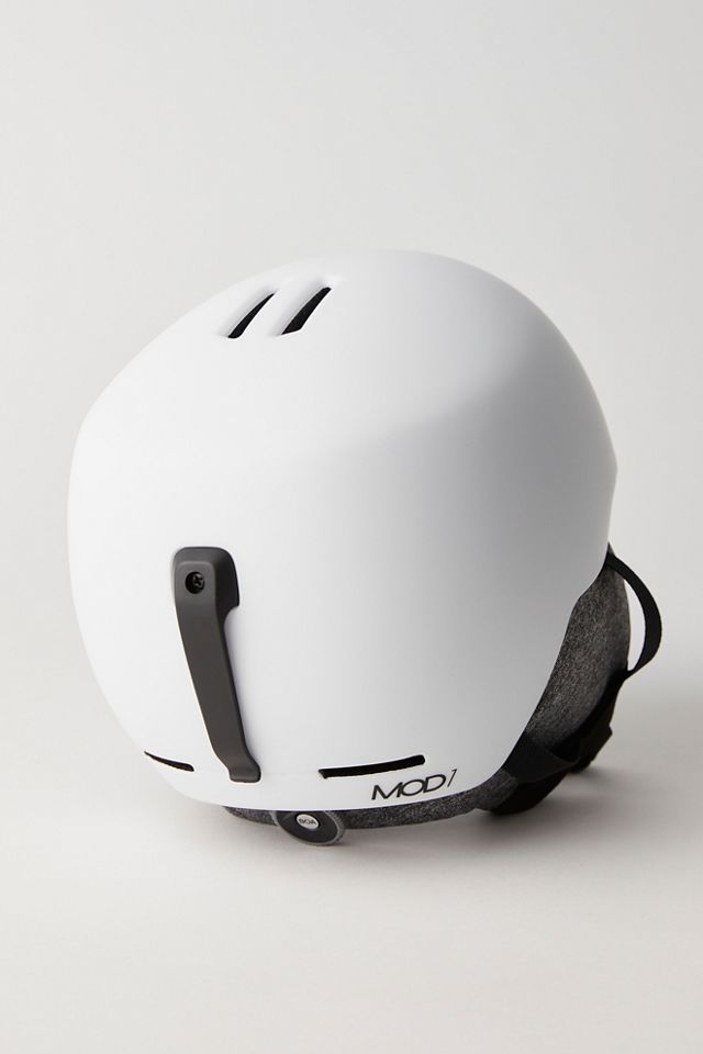 Oakley Mod 1 Snow Helmet #1