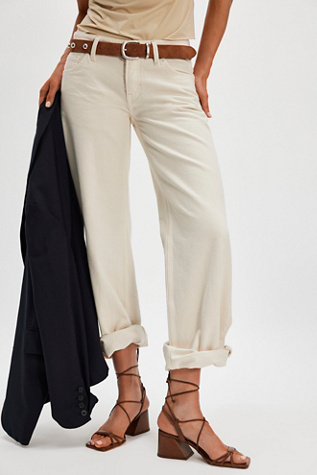 Talons enveloppants Love Letter par Vicenza en Tan, pour femme taille: US 9 chez Free People