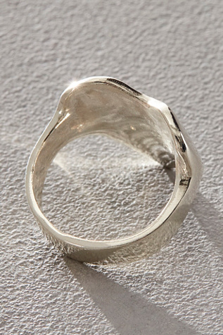 Dea Dia Sterling Eros Ring