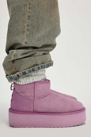 EMU Stinger Micro Platform Boots