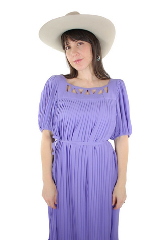 1970s Lavender Pleated Flowy Midi Selected By Moons + Junes Vintage