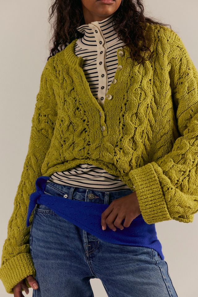 Essential Triangle Scarf