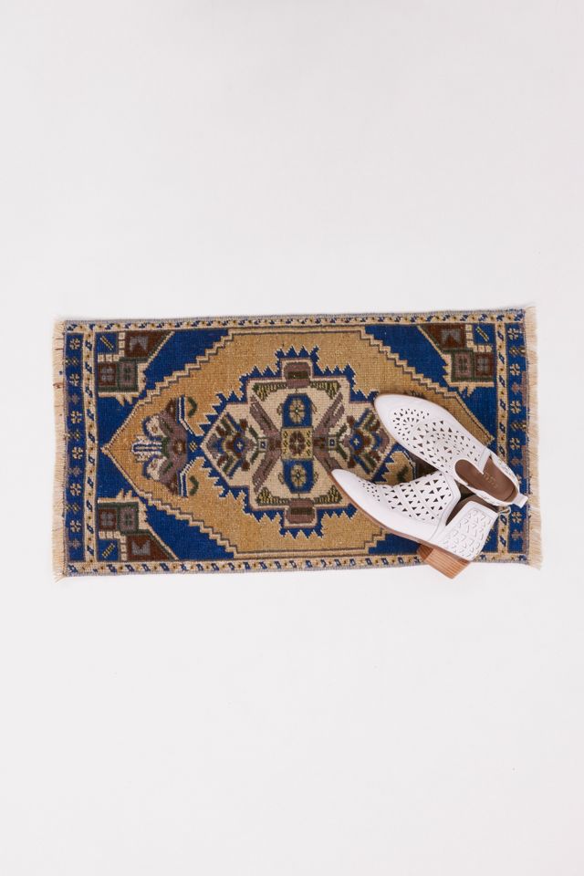 Canary Lane Vintage Rug No. 1509 #1