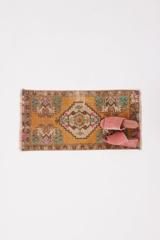 Canary Lane Vintage Rug No. 1515 #1