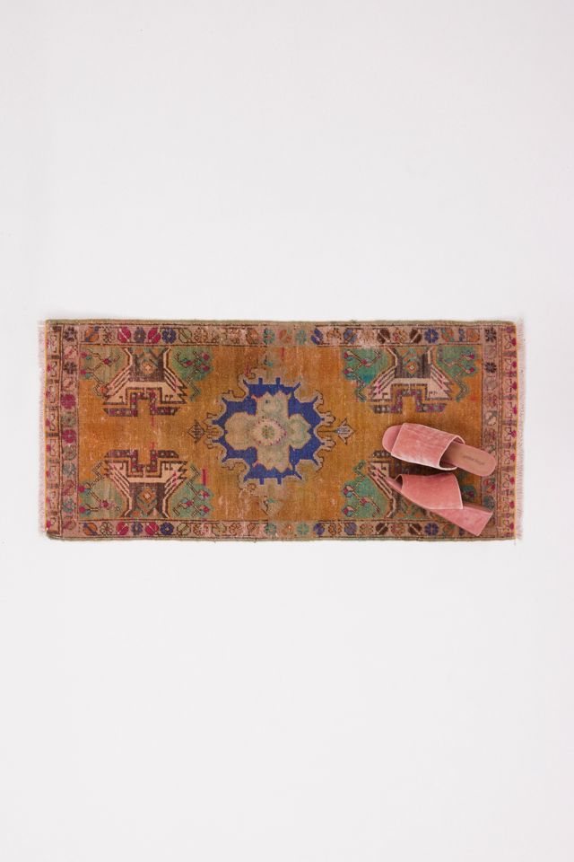 Canary Lane Vintage Rug No. 1527 #1