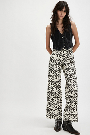 We The Free Spotlight Printed Wide-Leg Jeans at Free People in Ivory Combo, Size: 26